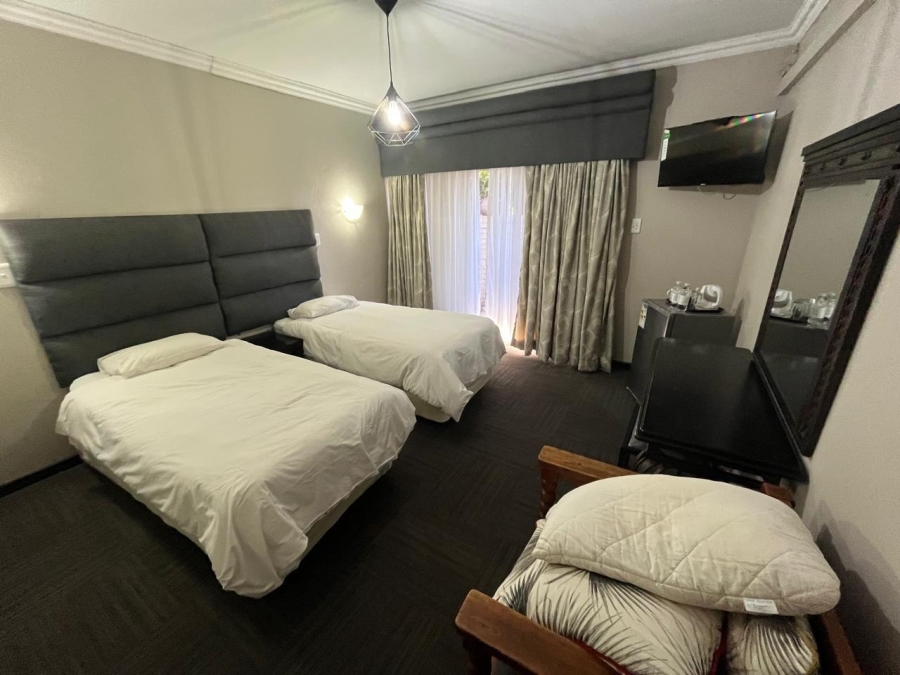 19 Bedroom Property for Sale in Universitas Free State